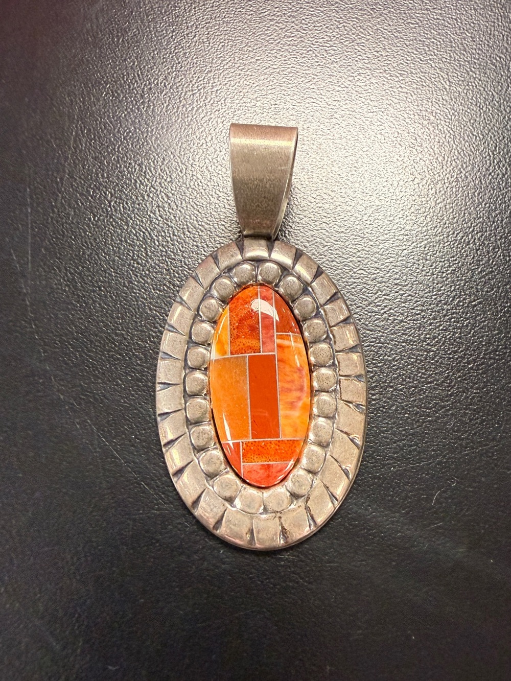CAROLYN POLLACK STERLING SILVER OYSTER CARNETIAN MOSIAC INLAY PENDANT 8.0 GRAMS